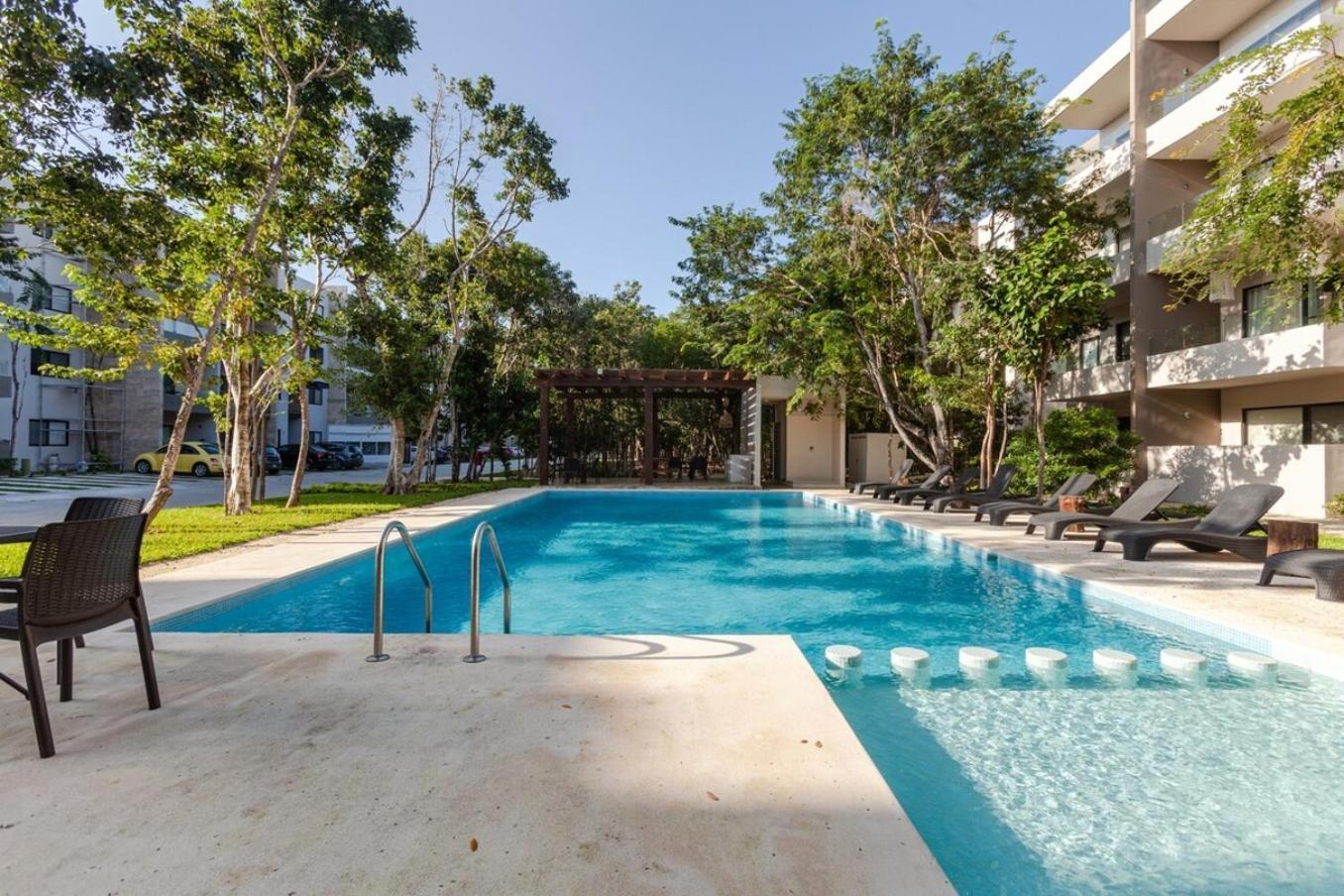 Modern Wifi 200mb, 2 Gyms, 6pools, Balcony Сasa de vacaciones