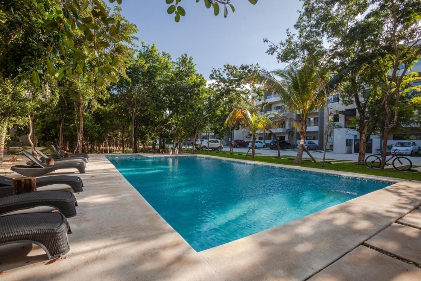 Modern Wifi 200mb, 2 Gyms, 6pools, Balcony