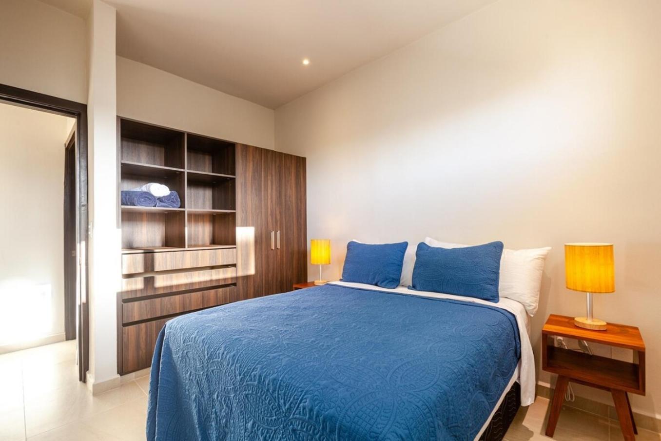 Modern Wifi 200mb, 2 Gyms, 6pools, Balcony Holiday home Playa del Carmen