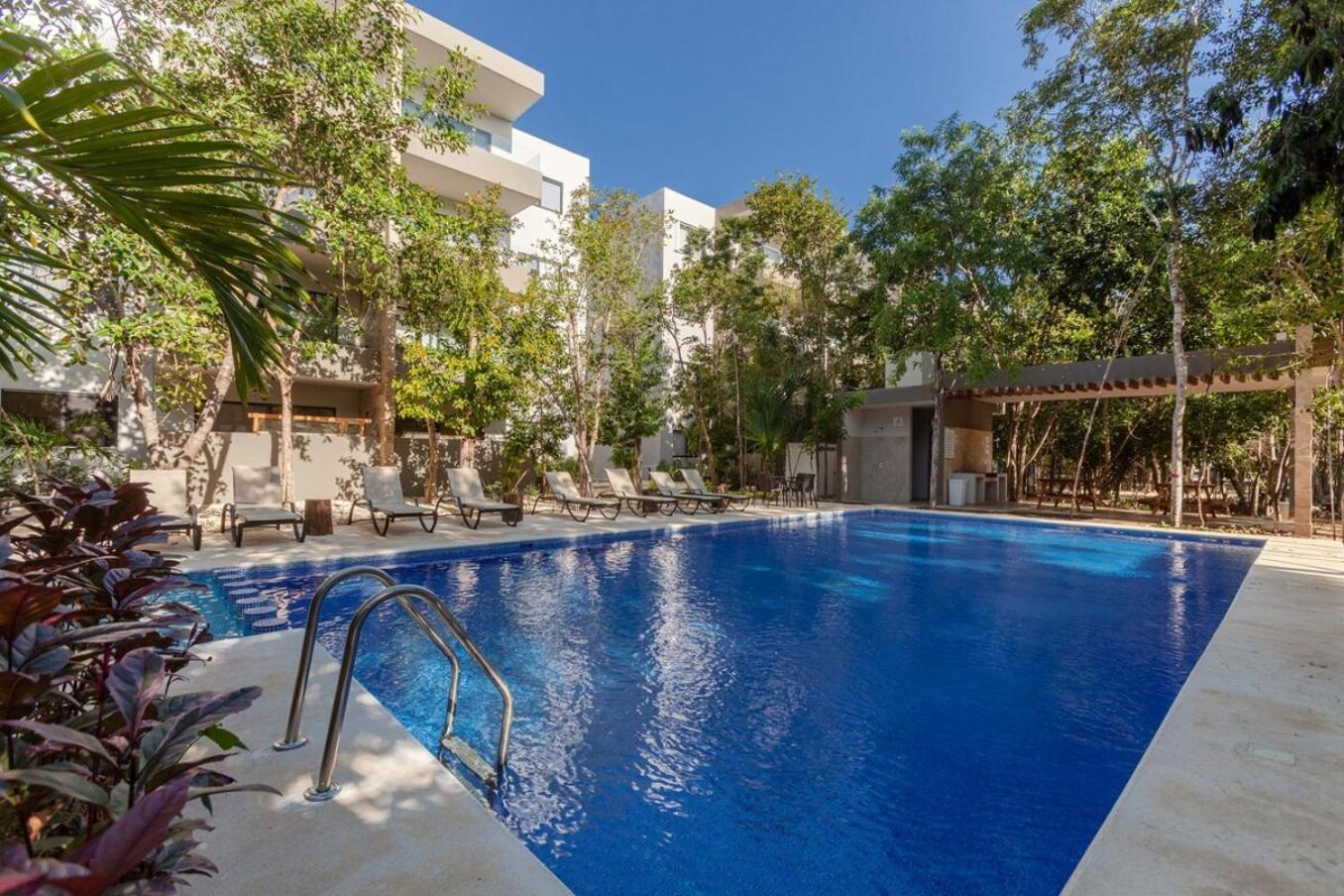 Modern Wifi 200mb, 2 Gyms, 6pools, Balcony *